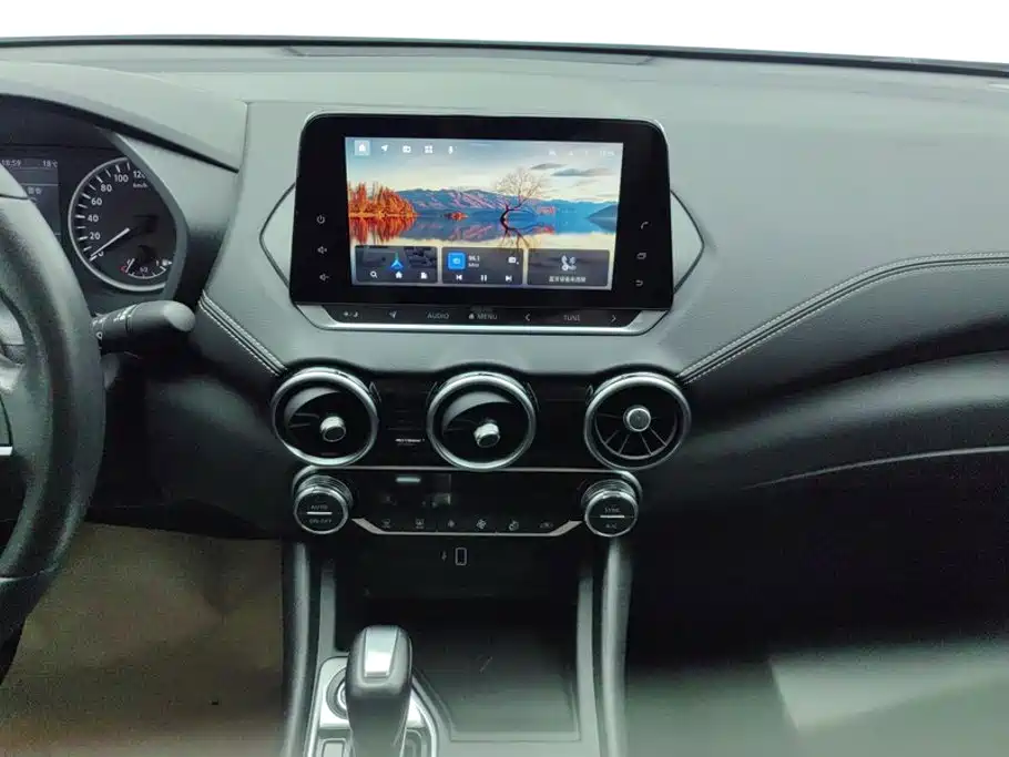 Nissan SYLPHY, миниатюра 13