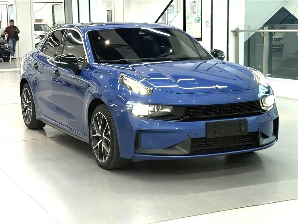 Lynk & Co 03 2021 1.5TD DCT Jin Champion Edition фото 3