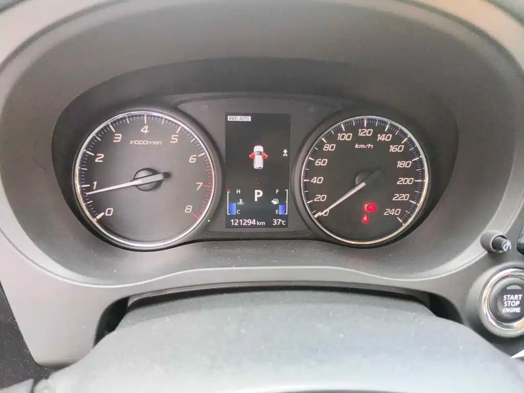 Фото 4 - Mitsubishi Outlander