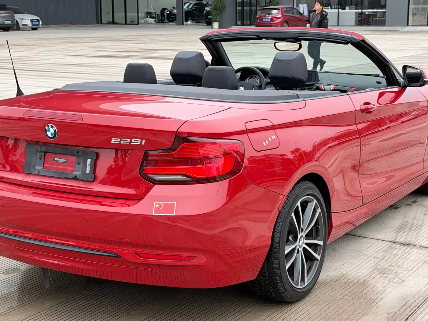 BMW 2 Series (Import) 2018 220i Convertible Coupe Sport Design Package фото 4
