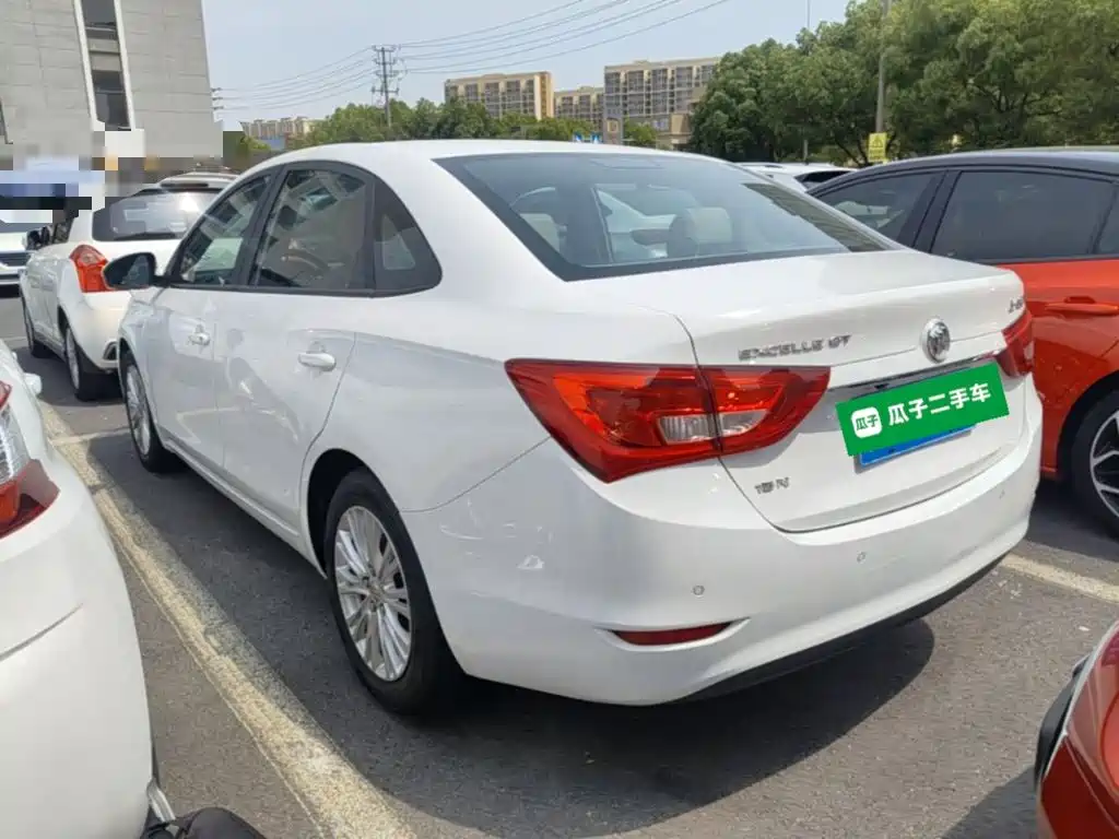 Фото 5 - Buick Excelle