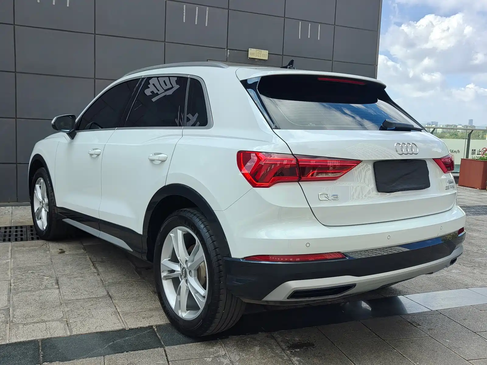 Фото 5 - Audi Q3