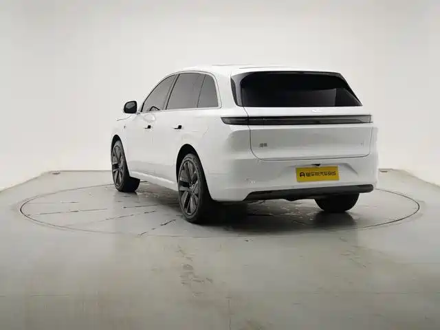 Li Auto IDEAL L6