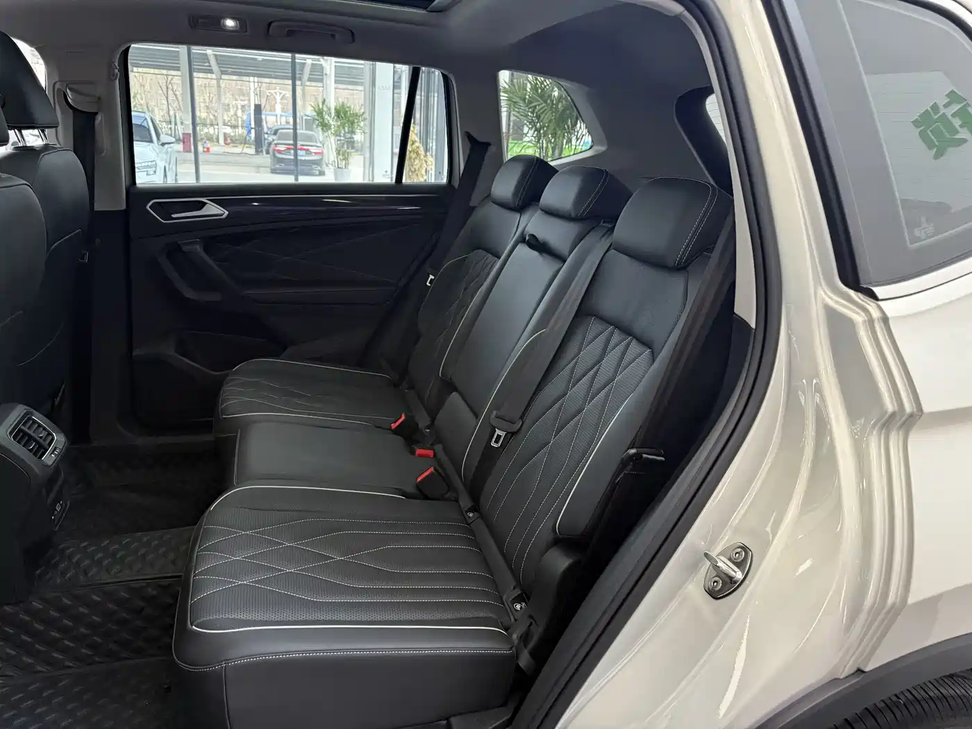 Volkswagen Tiguan L 2023 280TSI 2WD Trend Limited Edition фото 18