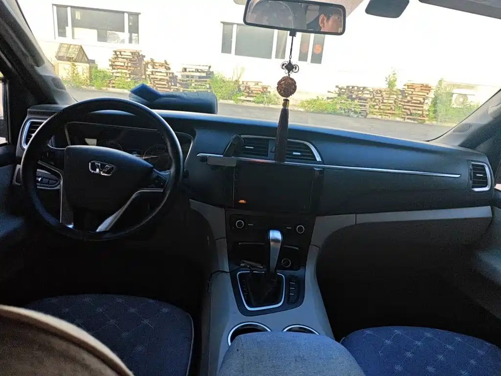 Huasong 7 2020 2015 2.0T Automatic Comfort