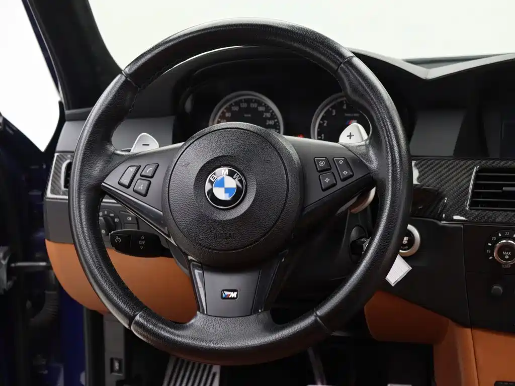 BMW M5 2006 2005 Model M5