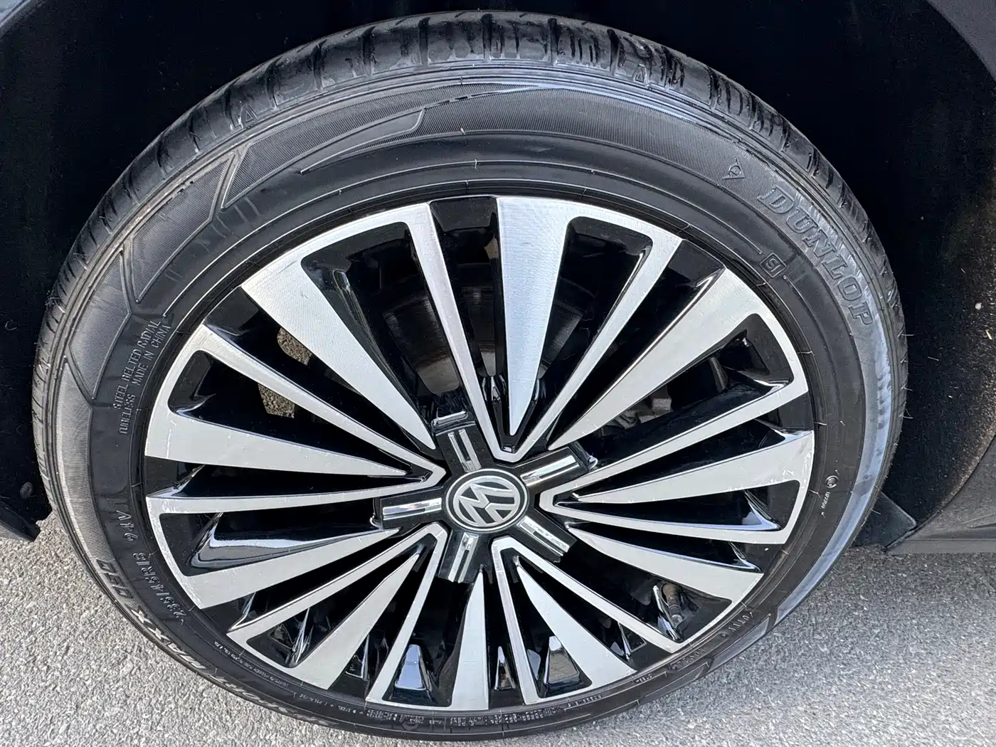 Volkswagen Passat 2020 330TSI Luxury Edition China V фото 14