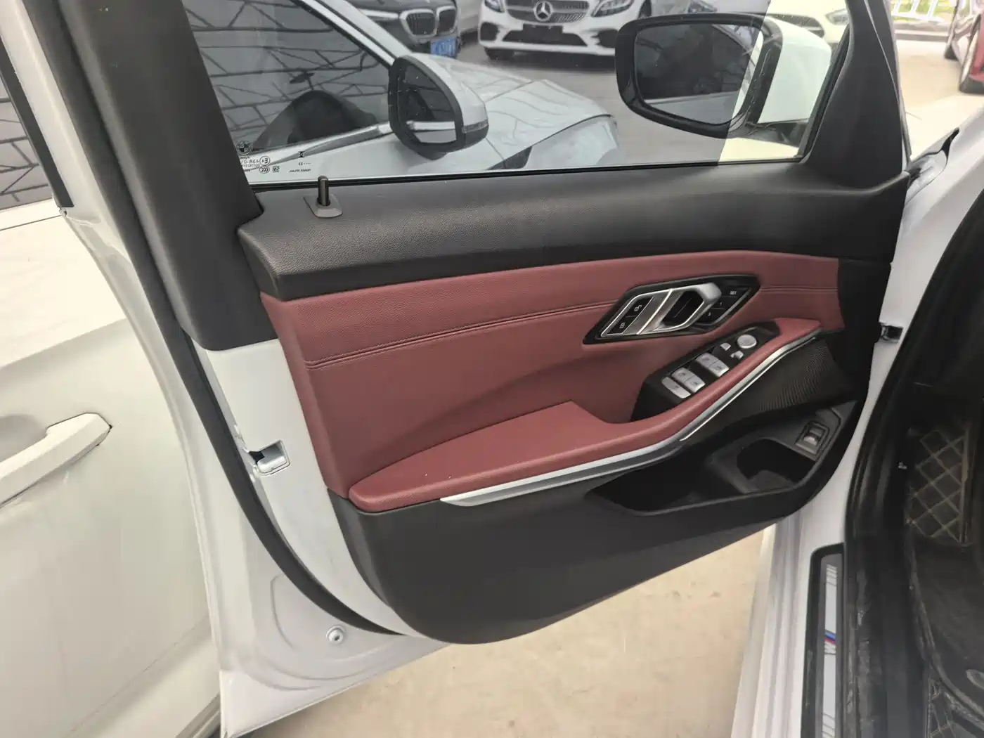 Фото 28 - BMW 3 Series