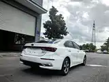 Фото 3 - Kia K3