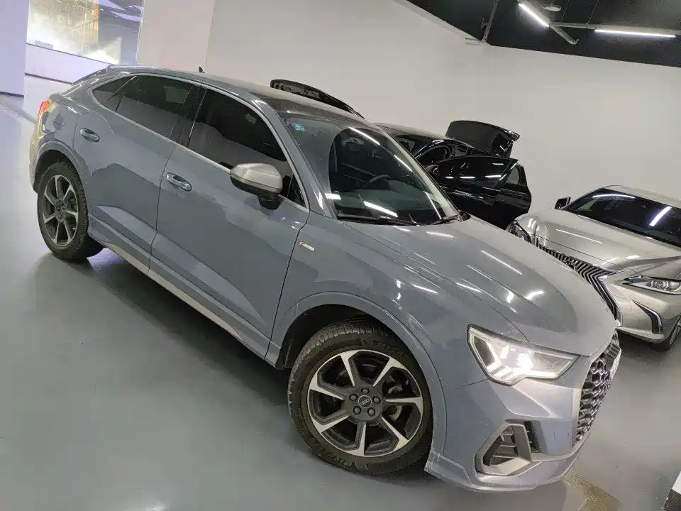 Audi Q3 Sportback 2023 2022 Model 40 TFSI RS Kit Speed Edition
