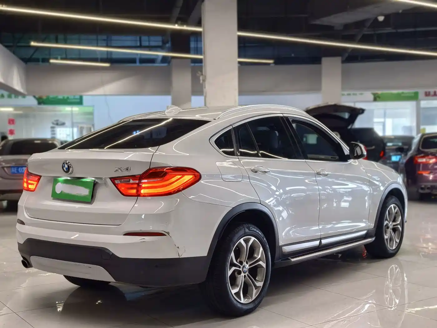 Фото 5 - BMW X4