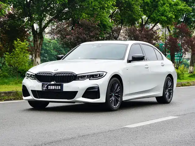 BMW 3 325Li, M Чёрный спорт-пакет
