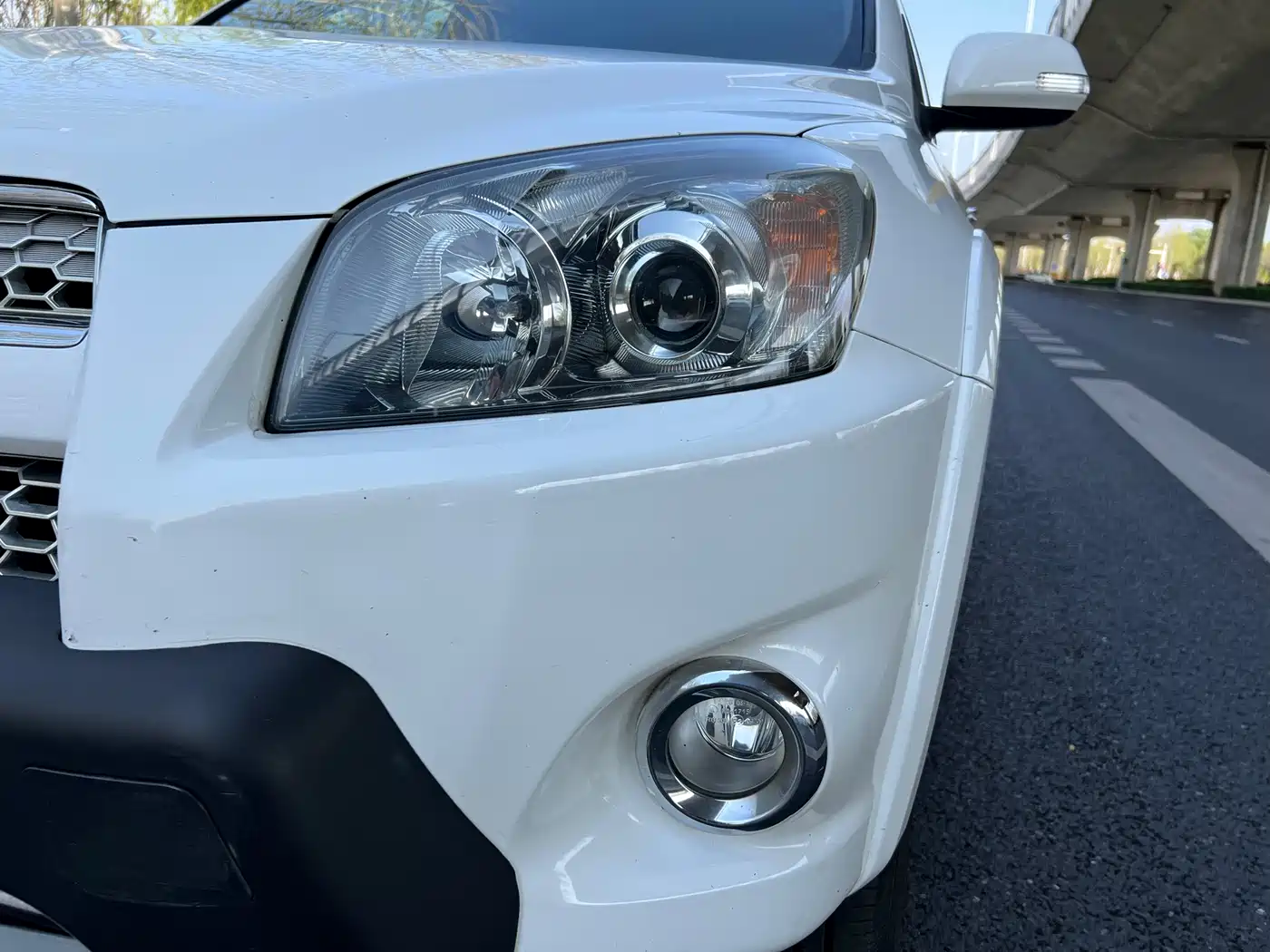 Toyota RAV4 Rongfang 2012 Styling Edition 2.4L Automatic 4WD Luxury фото 33
