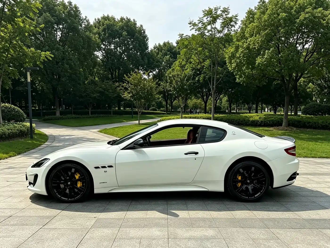 Maserati GranTurismo 2017 2013 4.7L Sport Automatic