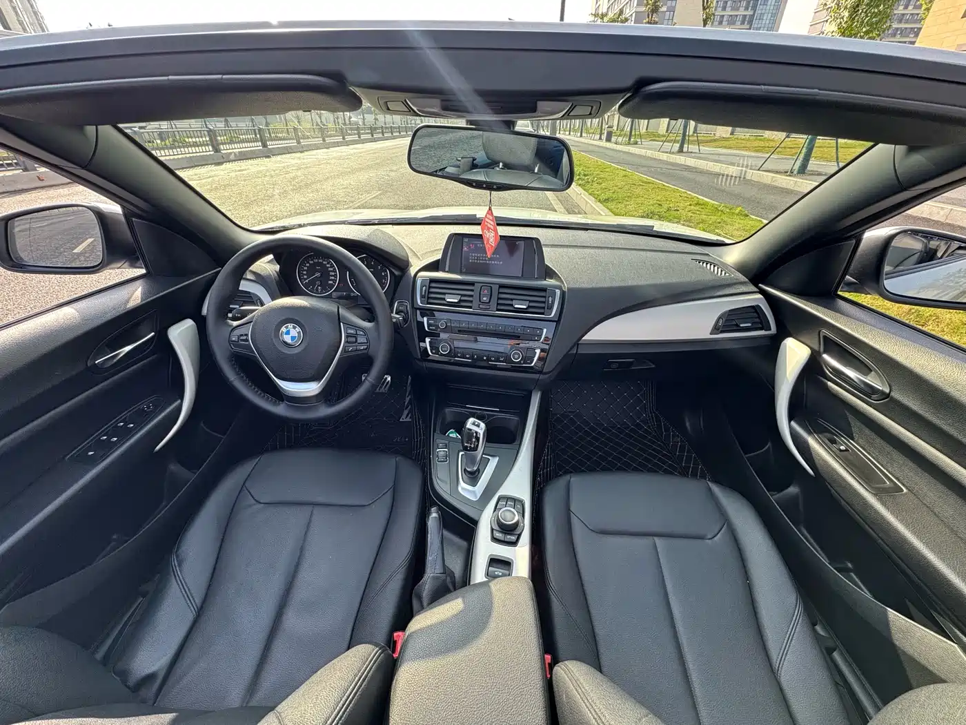 BMW 2 Series (Import) 2016 2015 218i Convertible Coupe