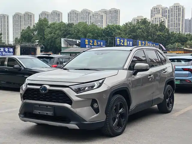 TOYOTA RAV4 RONGFANG
