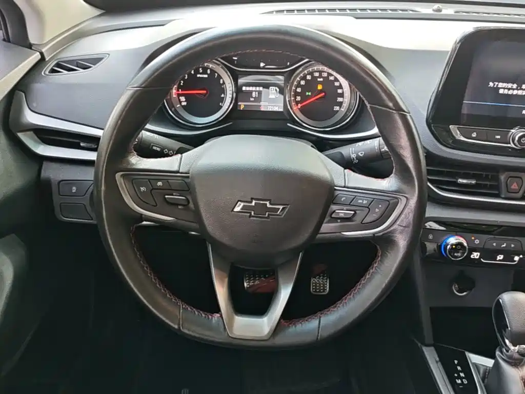 Chevrolet Volando 2019 2018 Redline 530T Auto Premium Edition (5+2 seater) China V