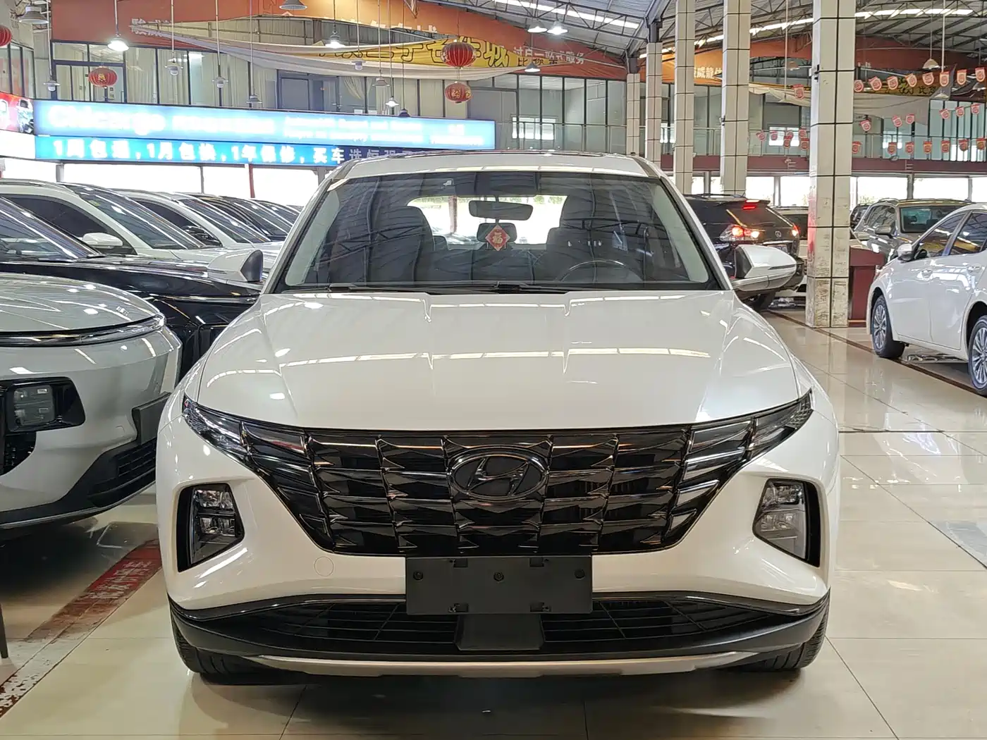 HYUNDAI TUCSON