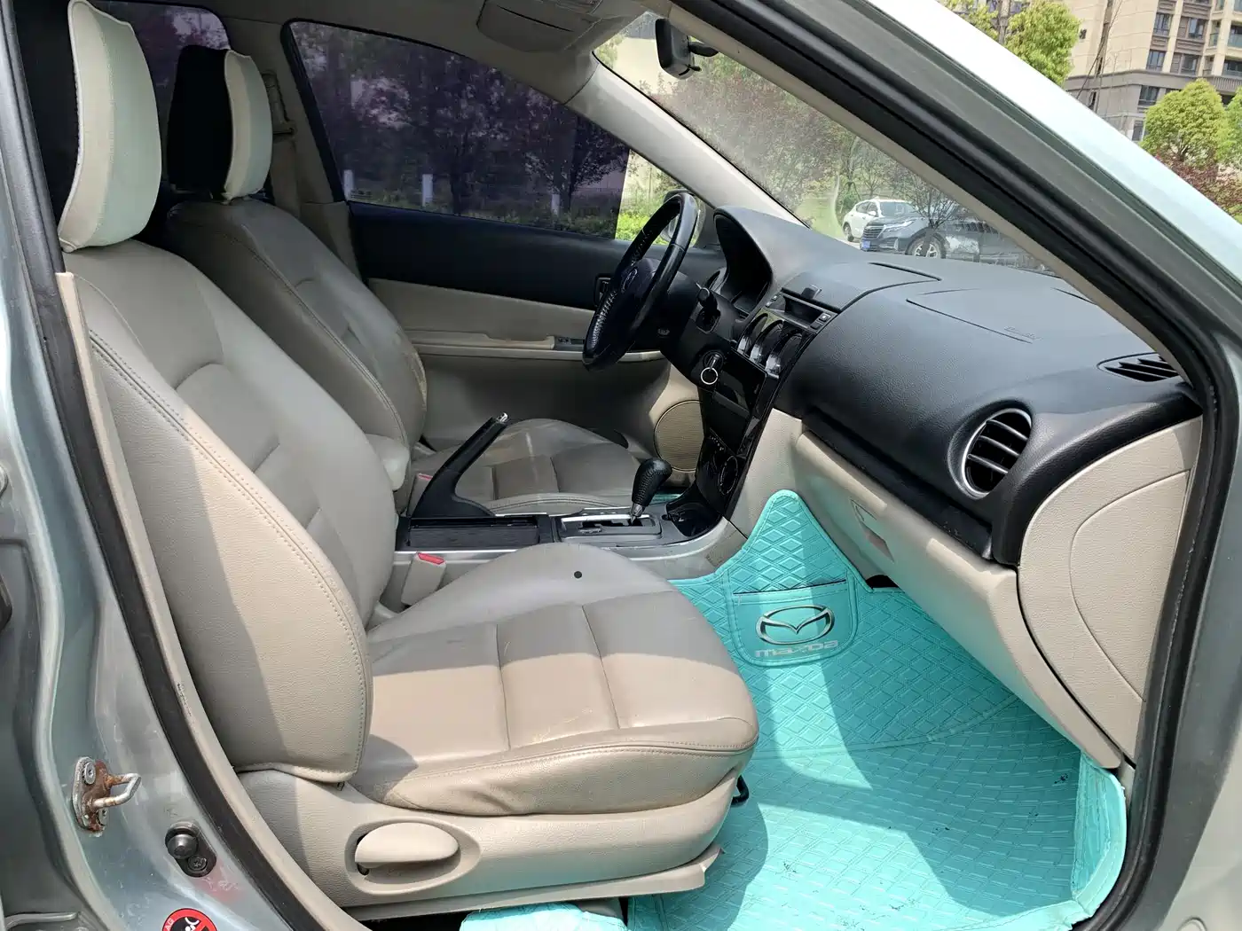 Photo 12 - Mazda 6
