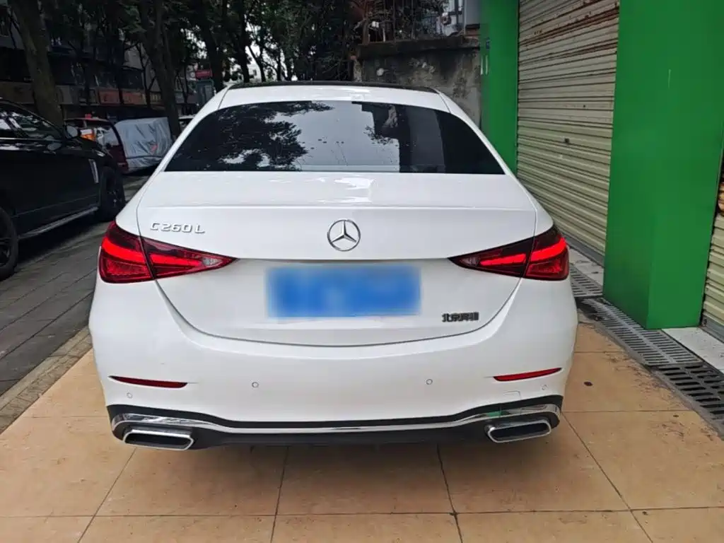Фото 6 - Mercedes-Benz C-Class