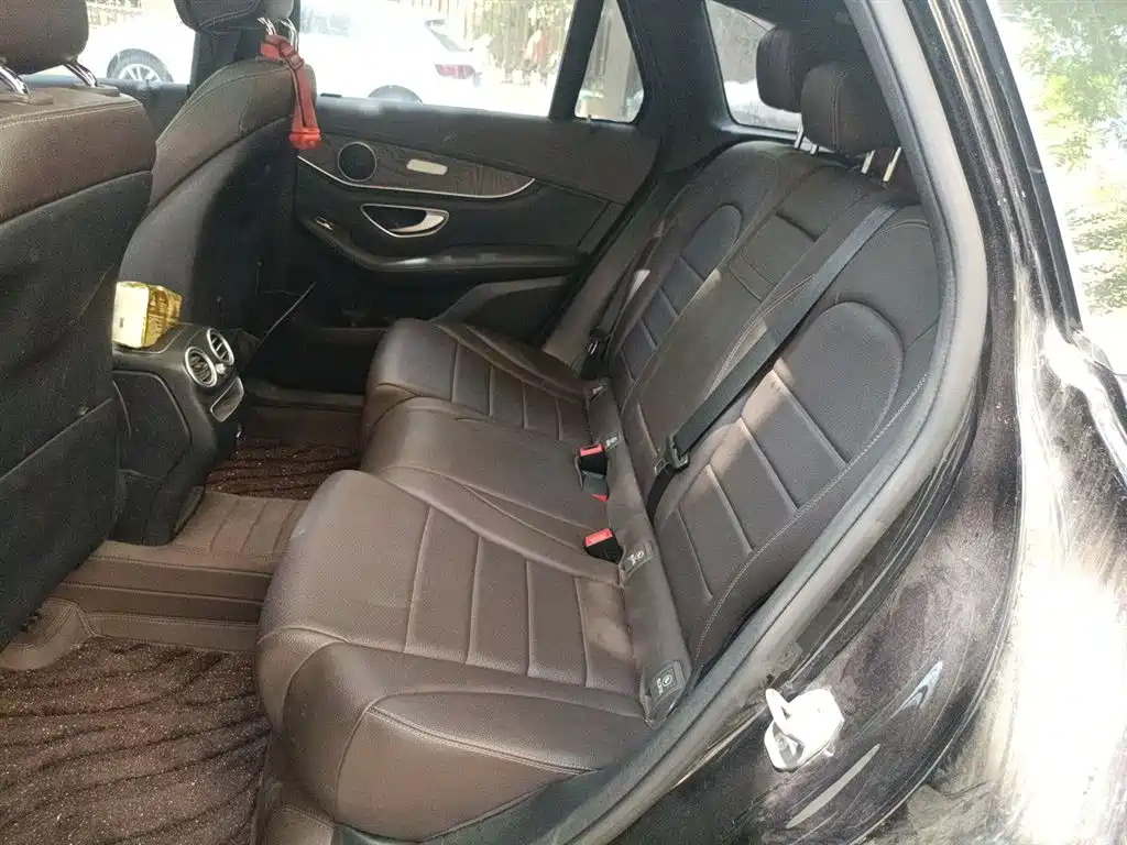Mercedes-Benz GLC 2020 Facelift GLC 260 L 4MATIC Luxury фото 15