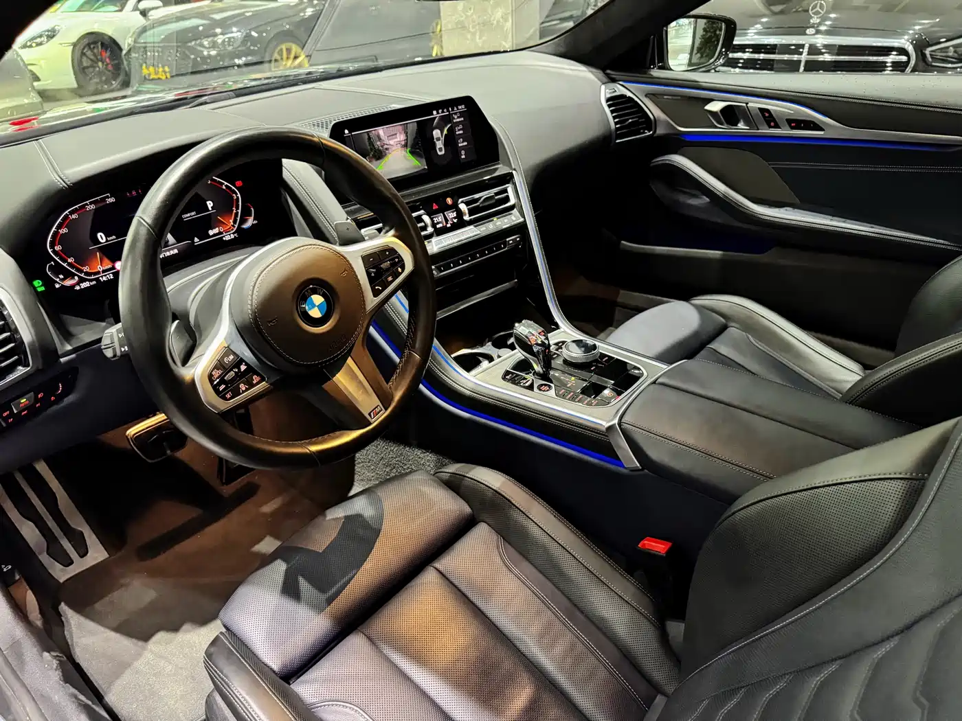 BMW 8 Series 2019 840i Coupe M Sport Package фото 12