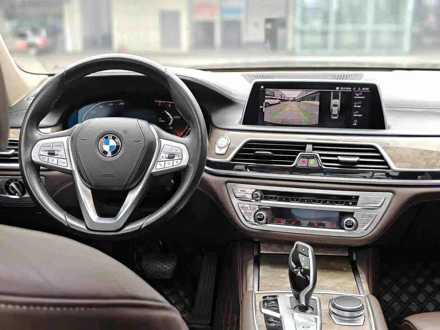 BMW 7 Series 2021 2021 Model 740Li Leading Luxury Package