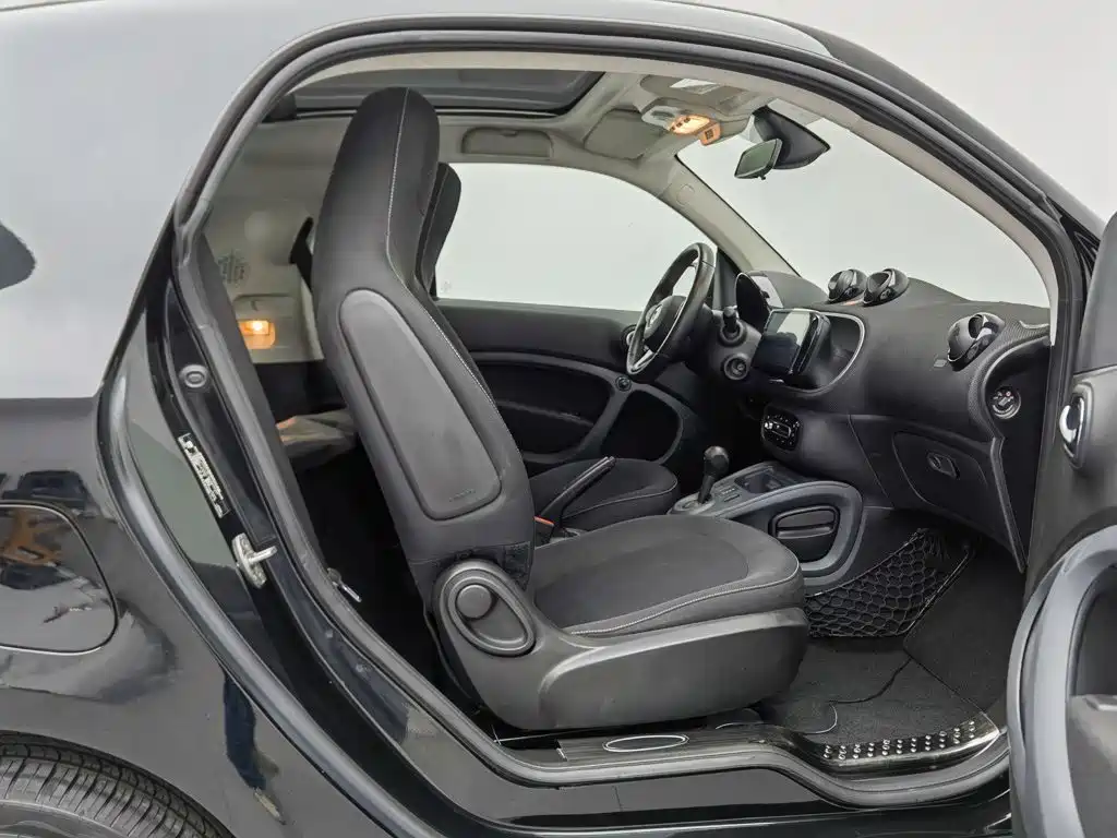 Photo 23 - smart fortwo