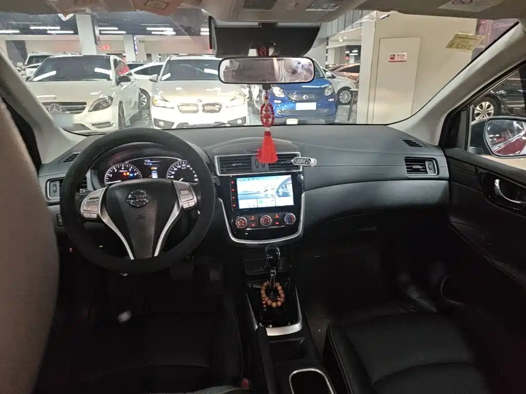 Nissan Tiida, миниатюра 10