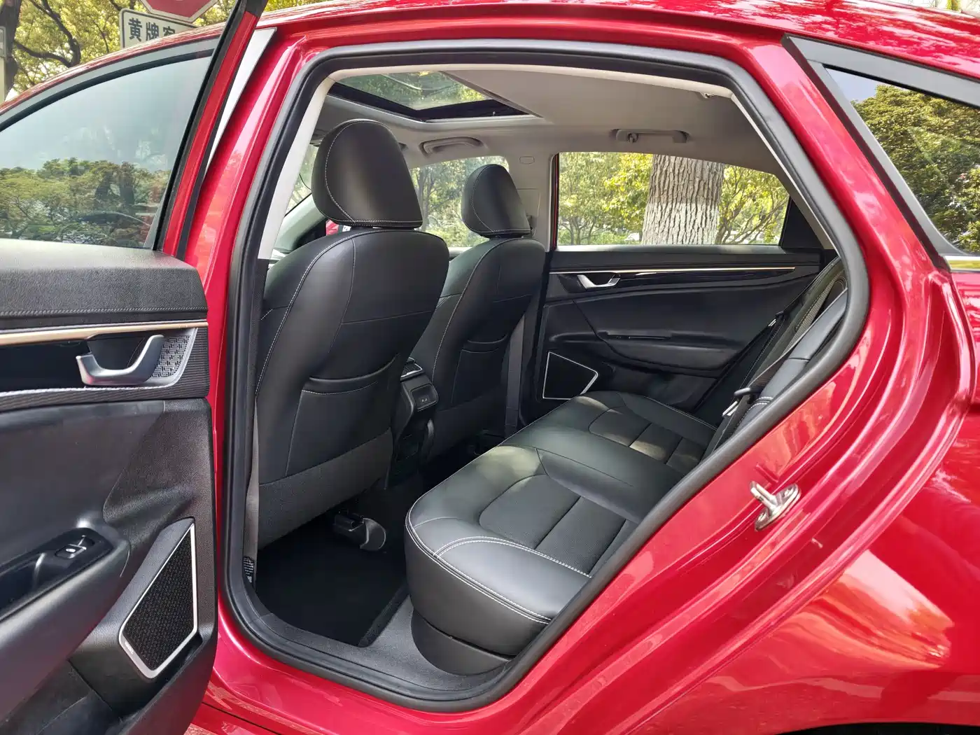 GEELY AUTOMOBILE EMGRAND GL