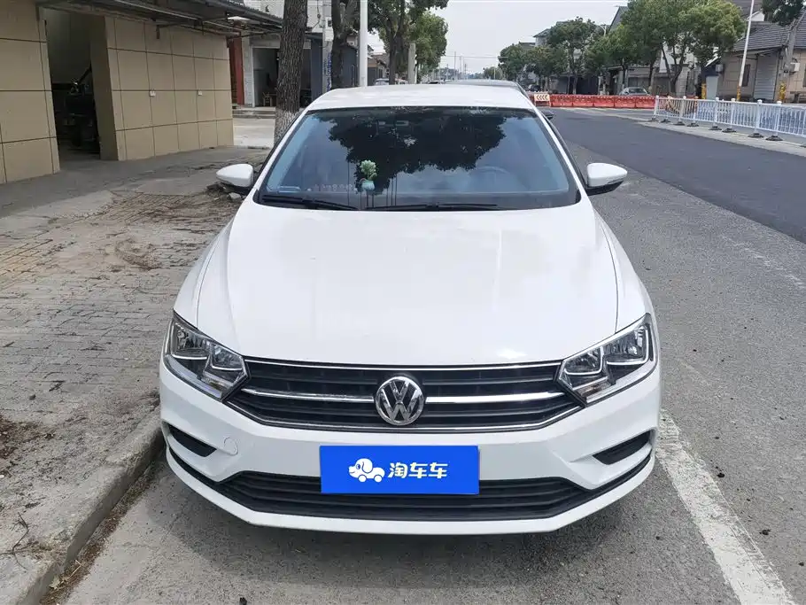 Volkswagen Bora 2019 Facelift Bora Legend 1.5L Automatic Fashion Type China VI фото 2