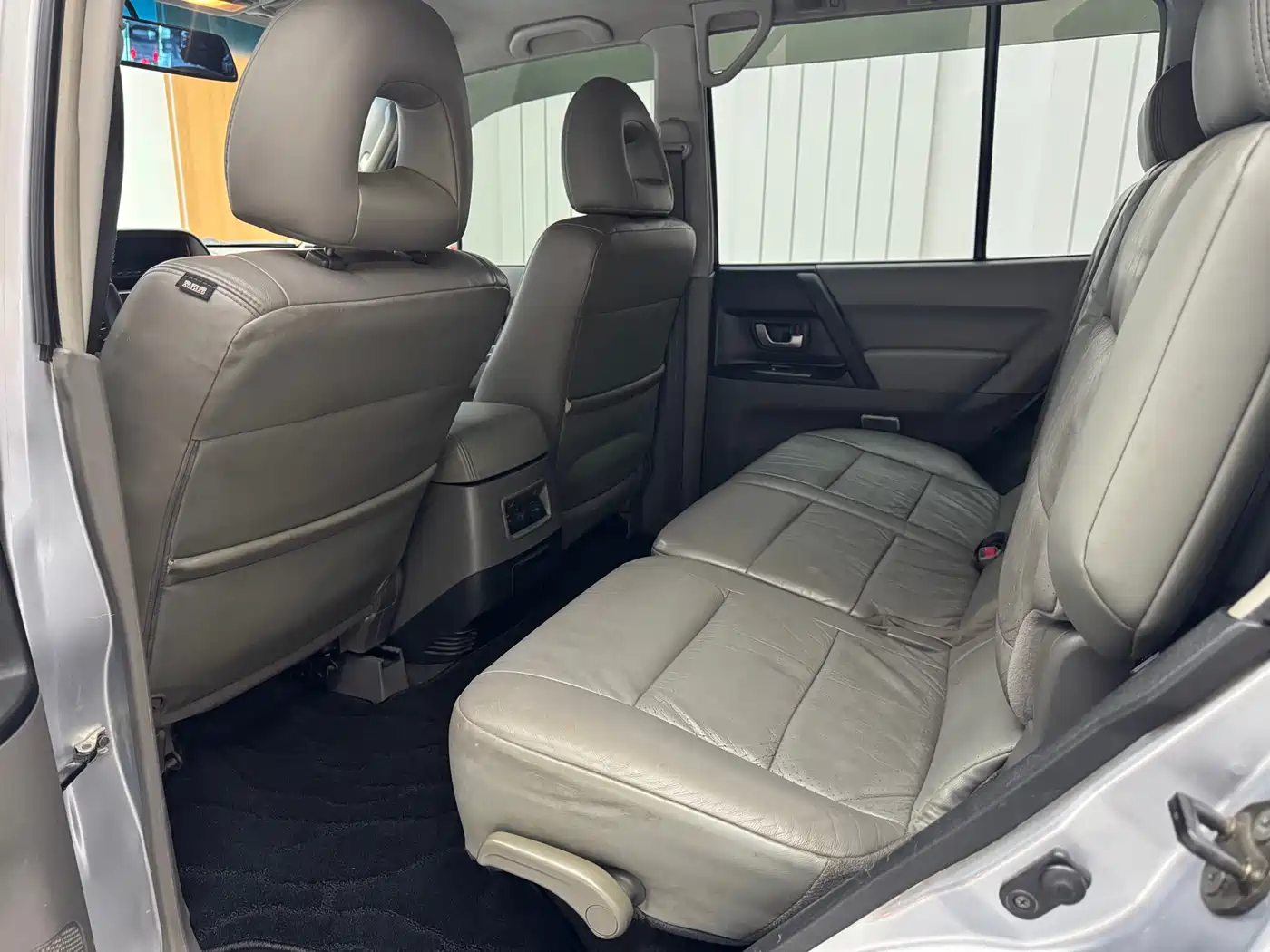 Mitsubishi Pajero 2005 2004 Model V73 3.0L GLS