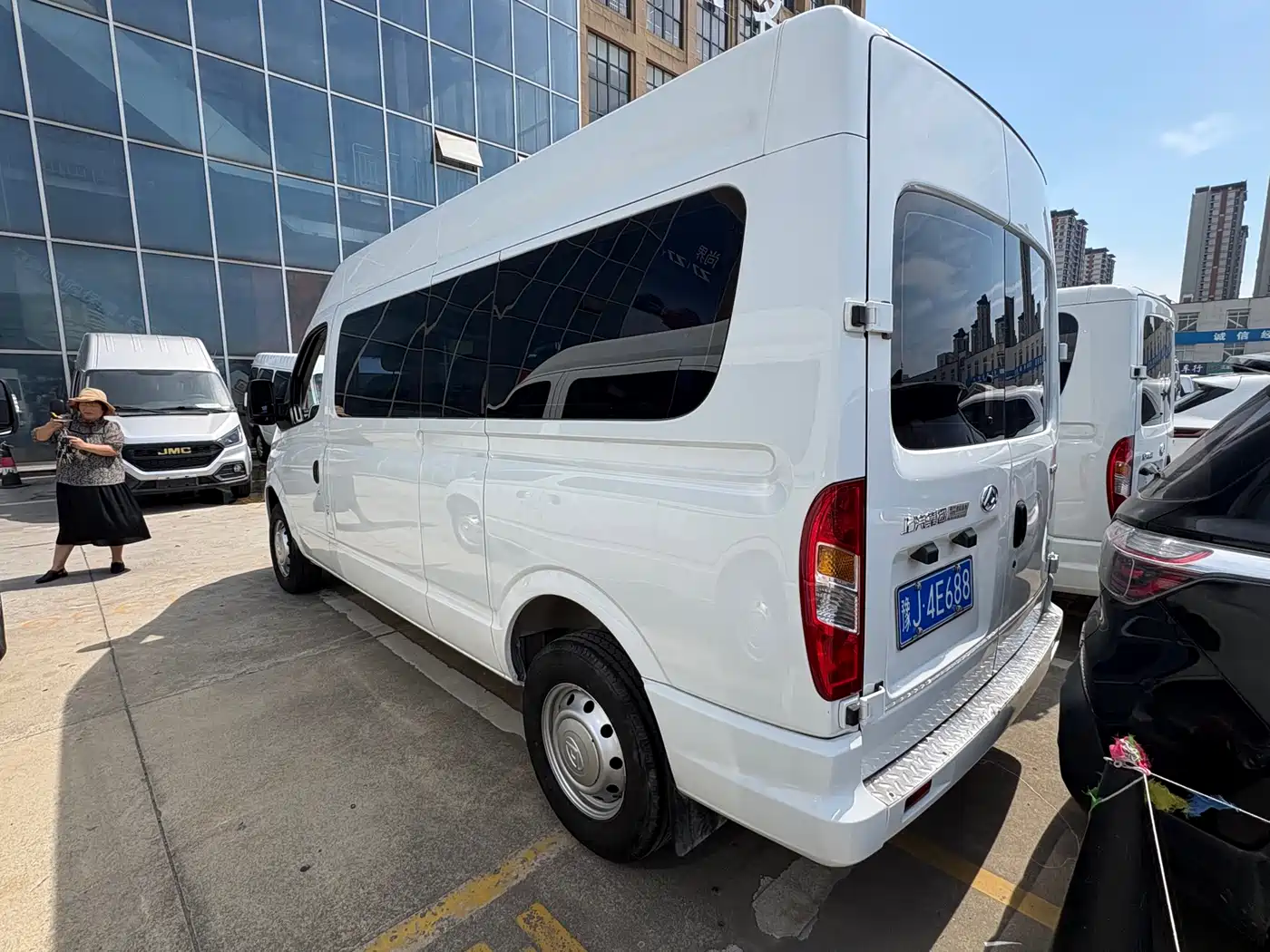 Photo 9 - SAIC Maxus Xintu V80