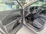 Фото 5 - Lexus RX