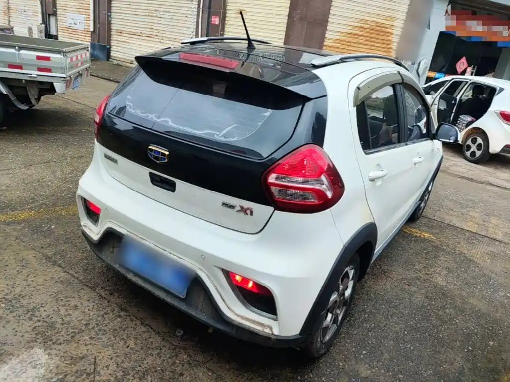 Geely Yuanjing X1 2018 2017 1.3L Auto Player Edition
