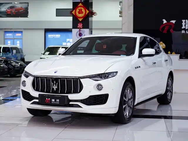 MASERATI LEVANTE