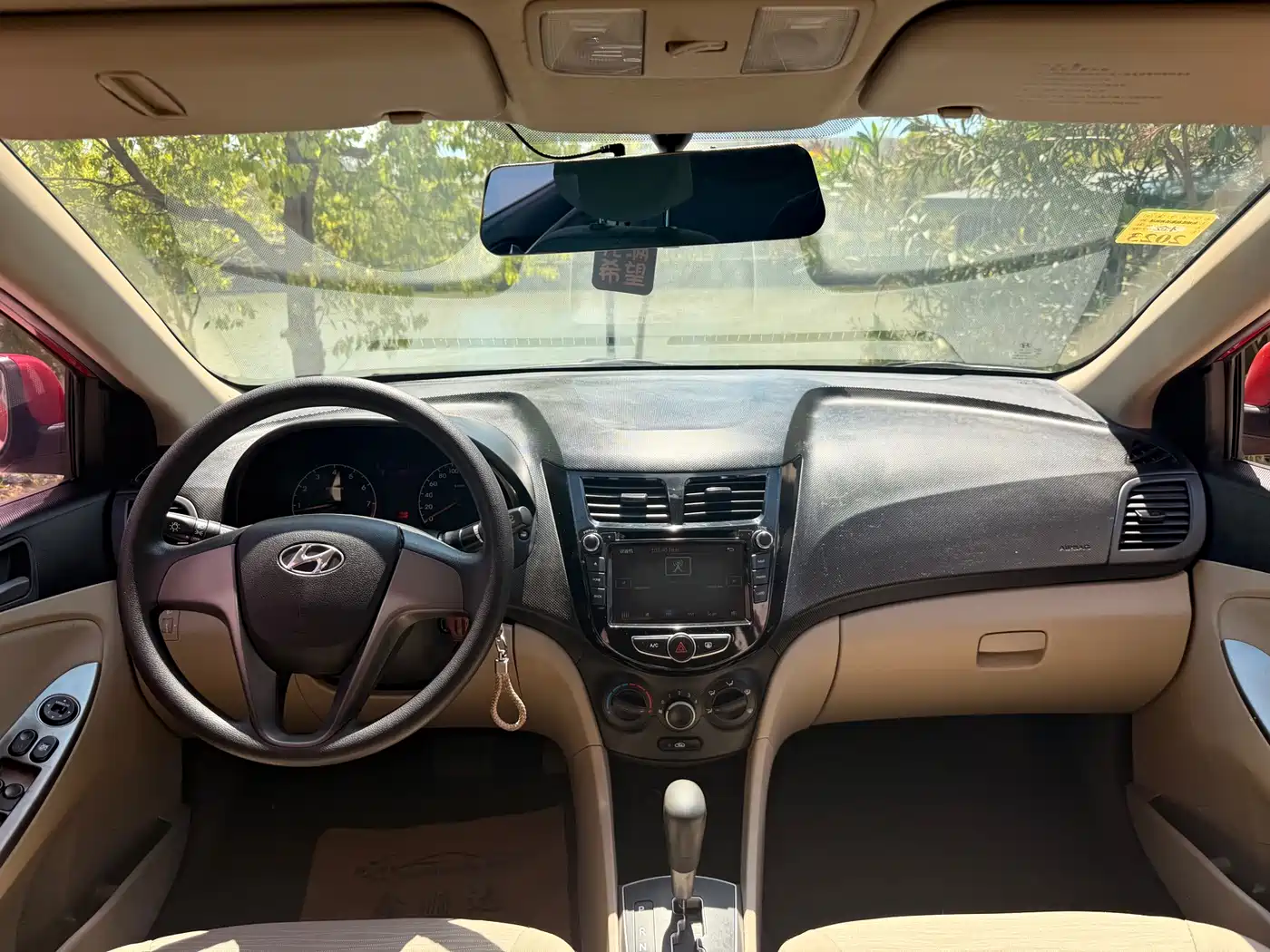 Hyundai Verna 2014 1.4L Automatic Smart GLS фото 9