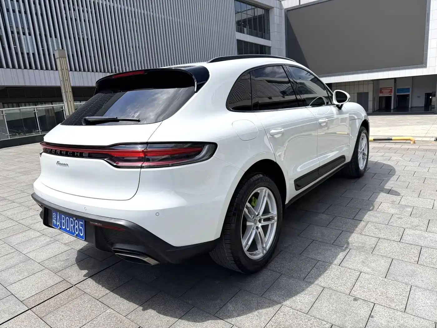 Porsche Macan 2022 Macan 2.0T фото 7