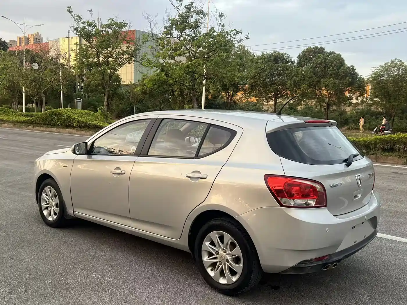 Baojun 610 2015 2014 1.5L Manual Comfort