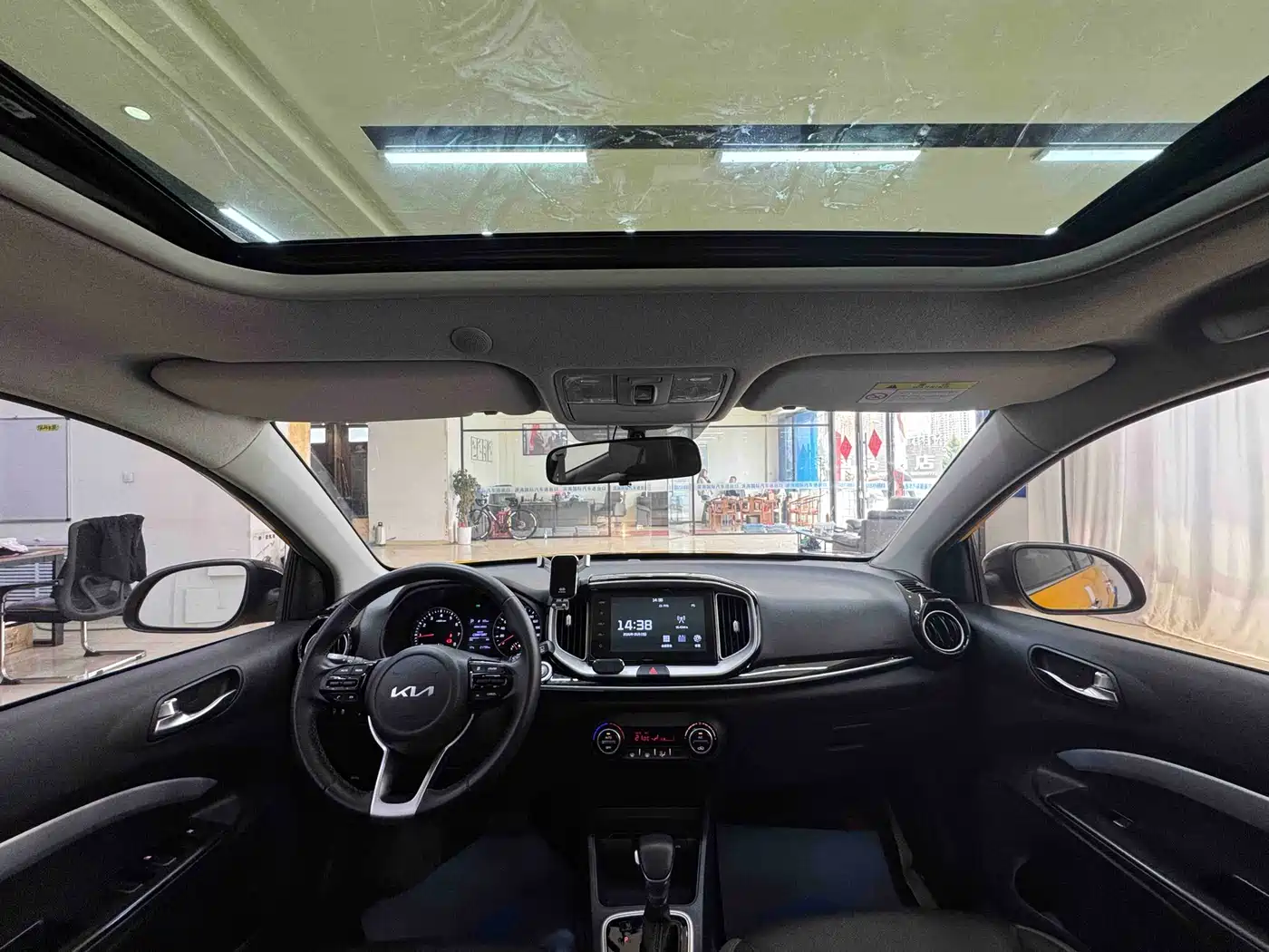 Kia KX1 2021 1.4L CVT Sunroof Version фото 17