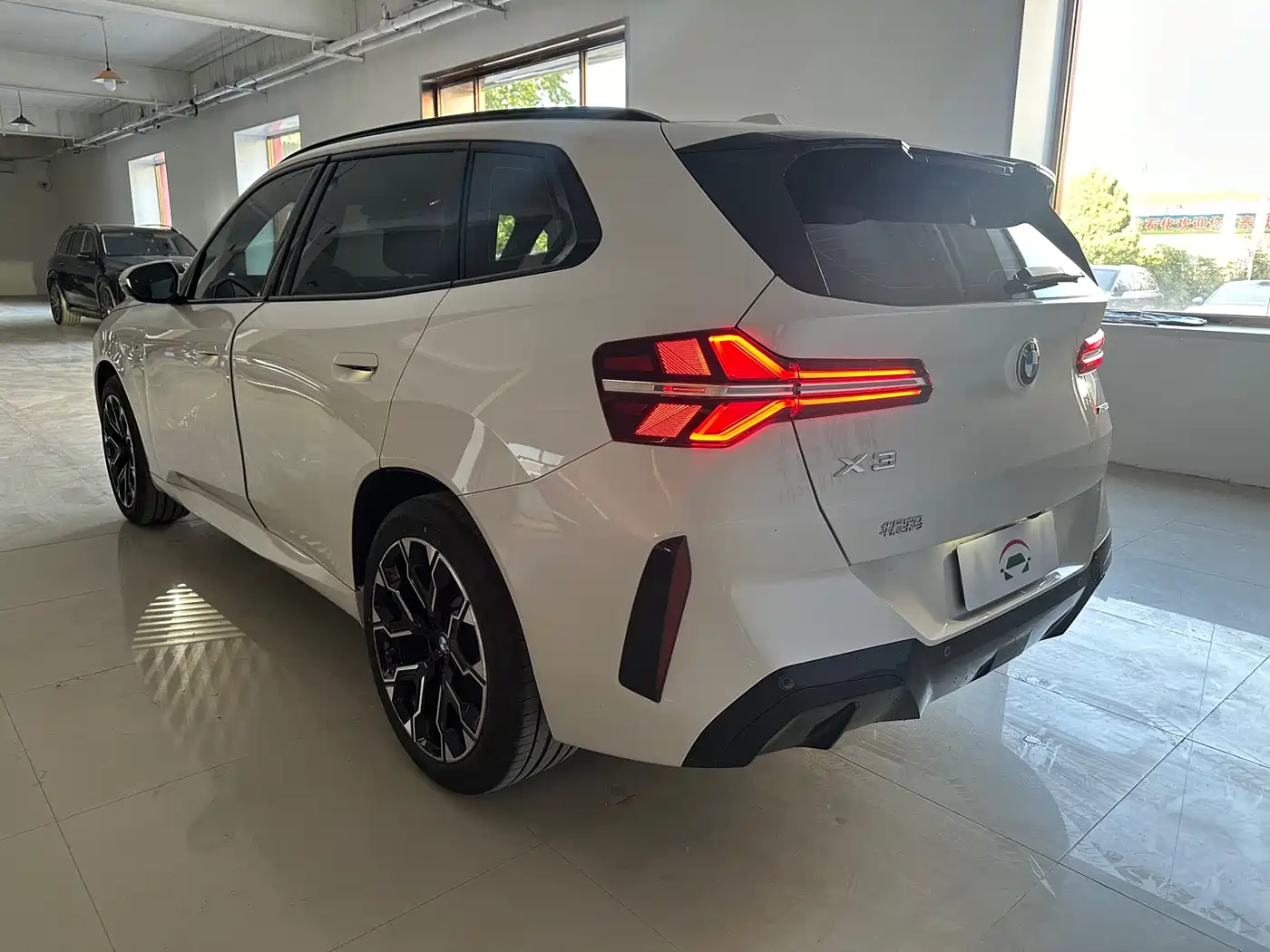 BMW X3 2025 xDrive30L Premium M Sport Package фото 5