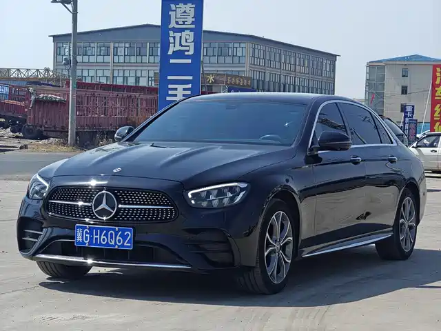 MERCEDES-BENZ E CLASS