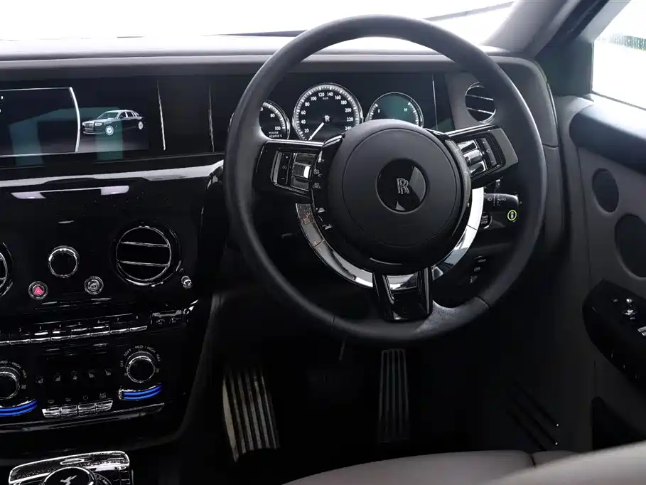 Rolls-Royce Phantom 2019 2018 6.7T Long Wheelbase Version