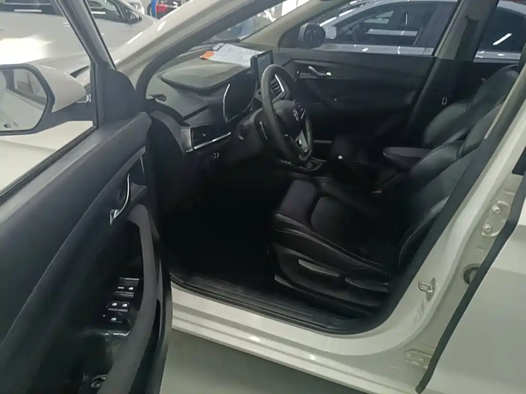 Baojun 360 2019 2019 1.5L CVT Elite (China VI)