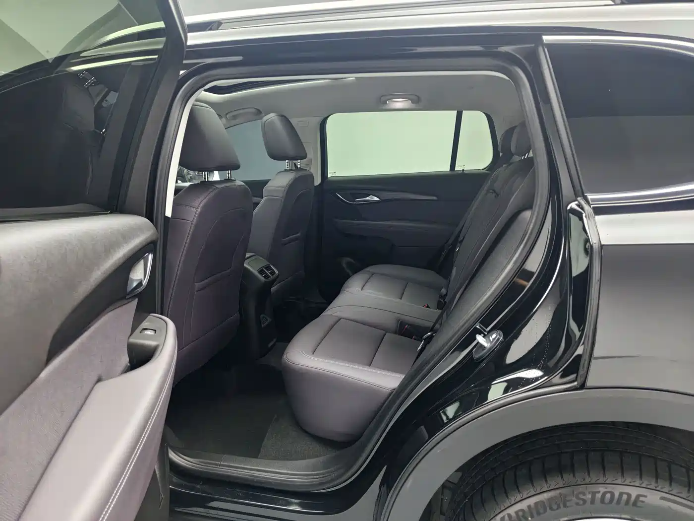 Buick Envision Plus 2026 2026 Envision Plus 28T FWD Base