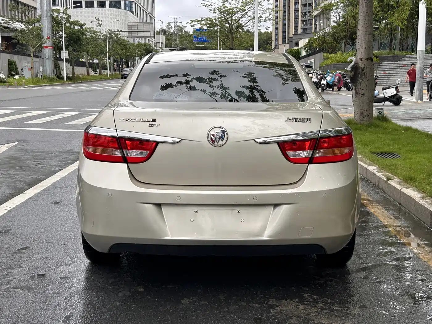 Buick Excelle 2011 2010 GT 1.6L Automatic Fashion Edition