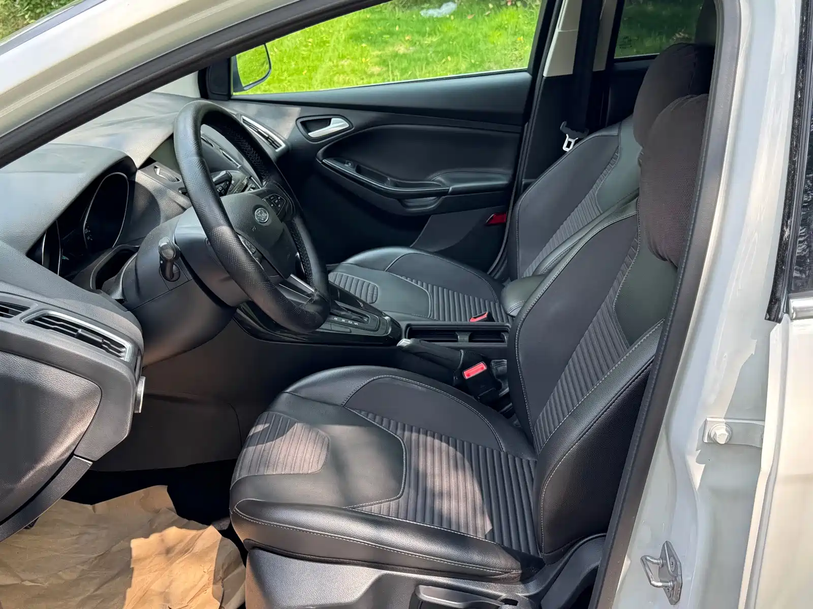 Фото 4 - Ford Focus