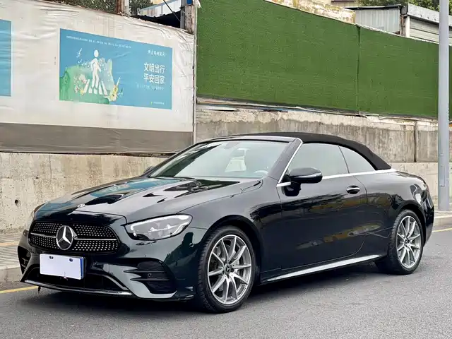 MERCEDES-BENZ E CLASS