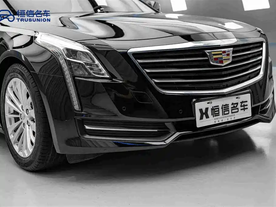 Фото 9 - Cadillac CT6
