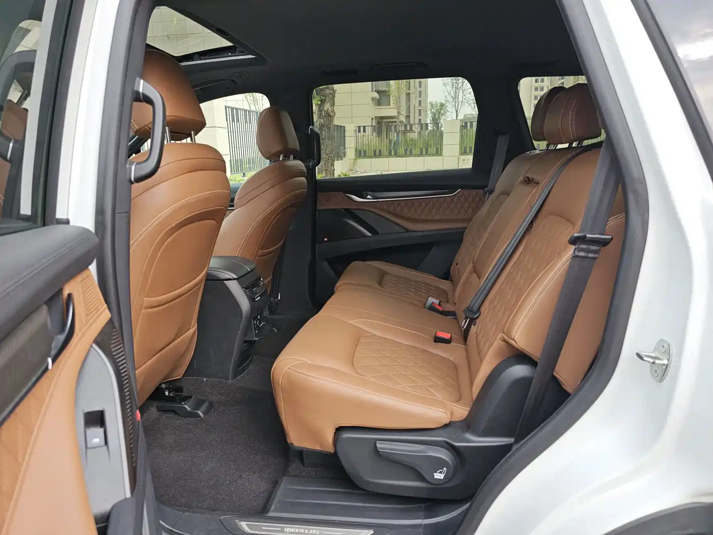 Maxus D90 Pro 2022 2021 2.0T Diesel 4WD Lop Nur Edition 7-Seater